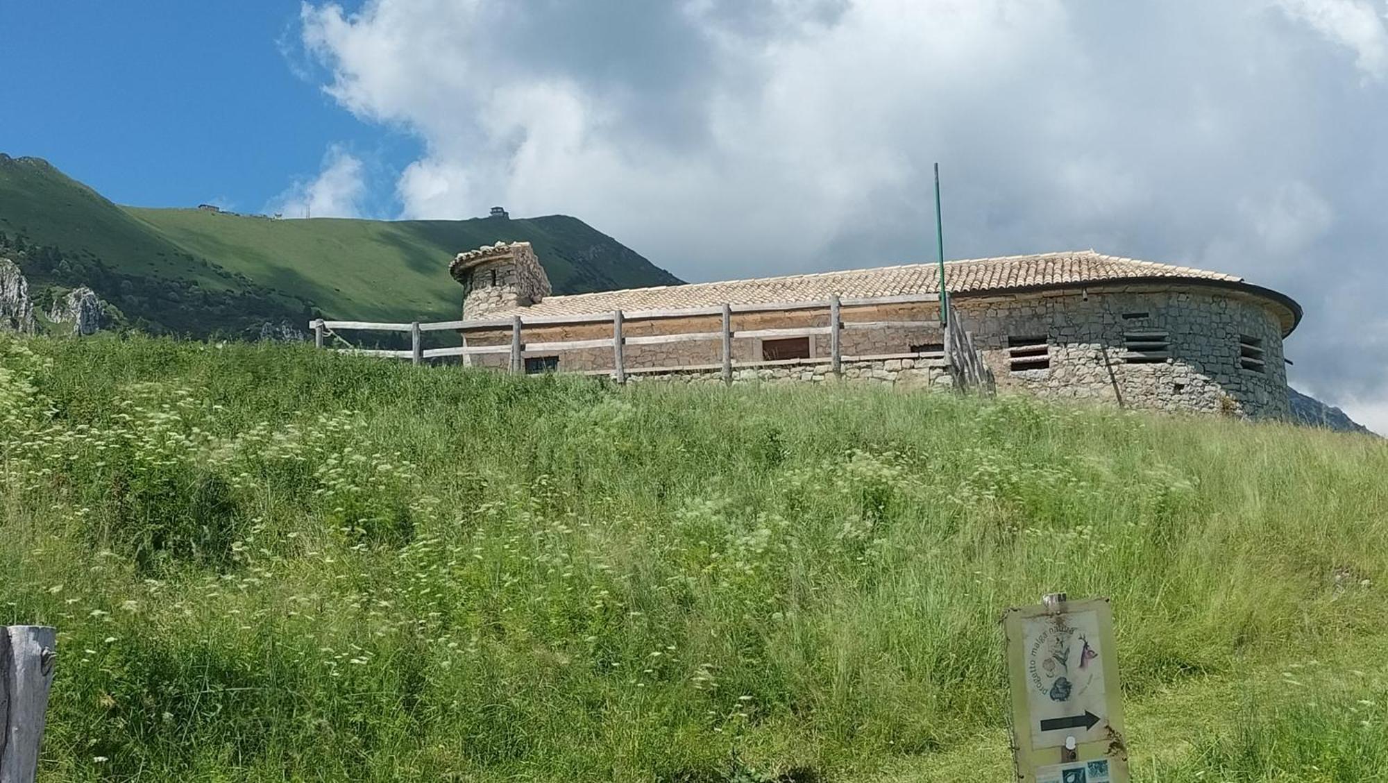 Casa Il Volo Apartment San Zeno di Montagna Ngoại thất bức ảnh